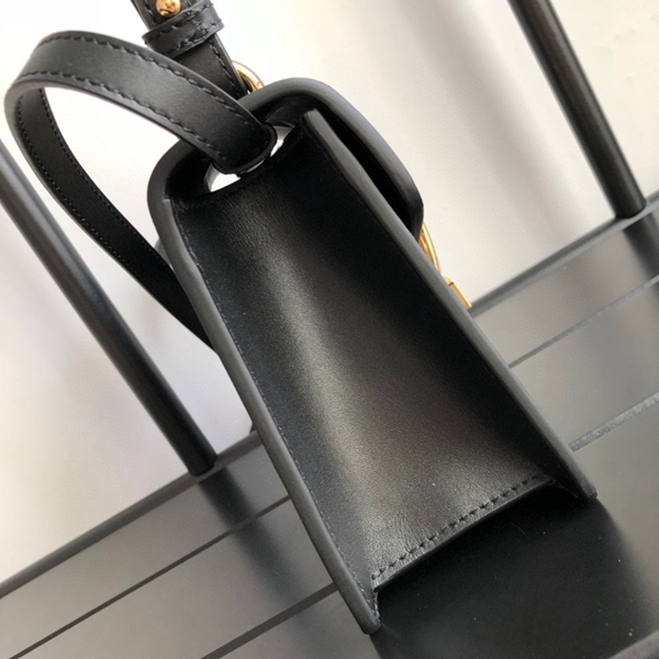 グッチバッグ内部構造